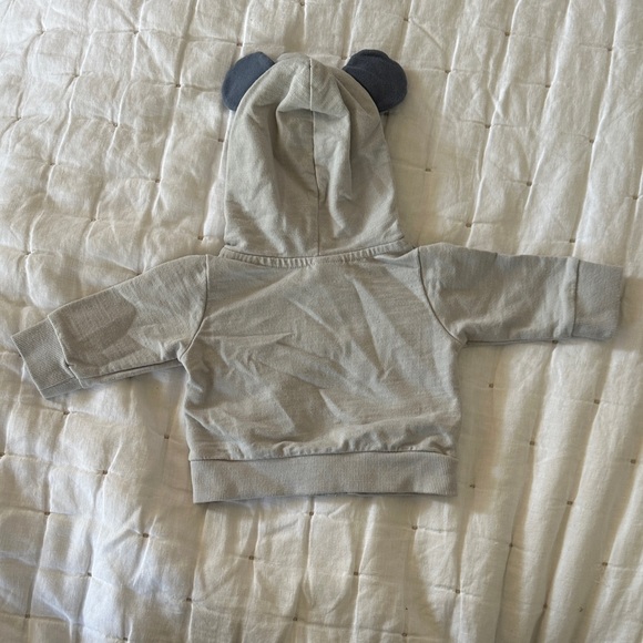 8 piece Disney baby clothes from 3mo- 1 year. Including birthday onesie! (004) - Picture 3 of 16